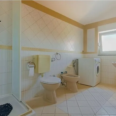 Apartment - Diklo 5880d