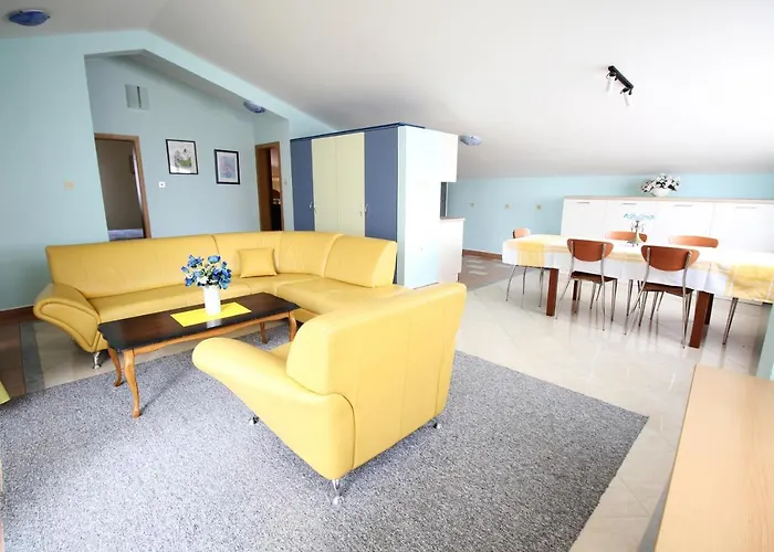 - Diklo 5880d Apartment