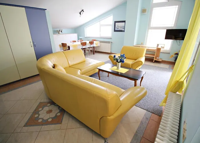 - Diklo 5880d Apartment Zadar