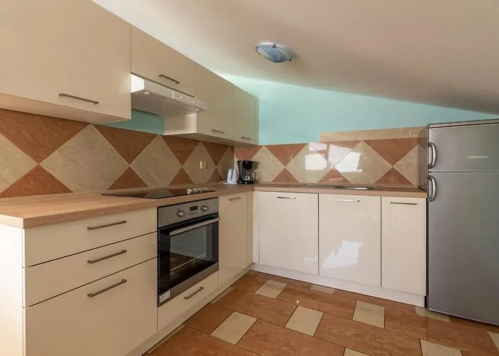 - Diklo 5880d Apartment *