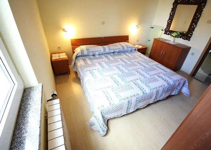 - Diklo 5880d * Zadar